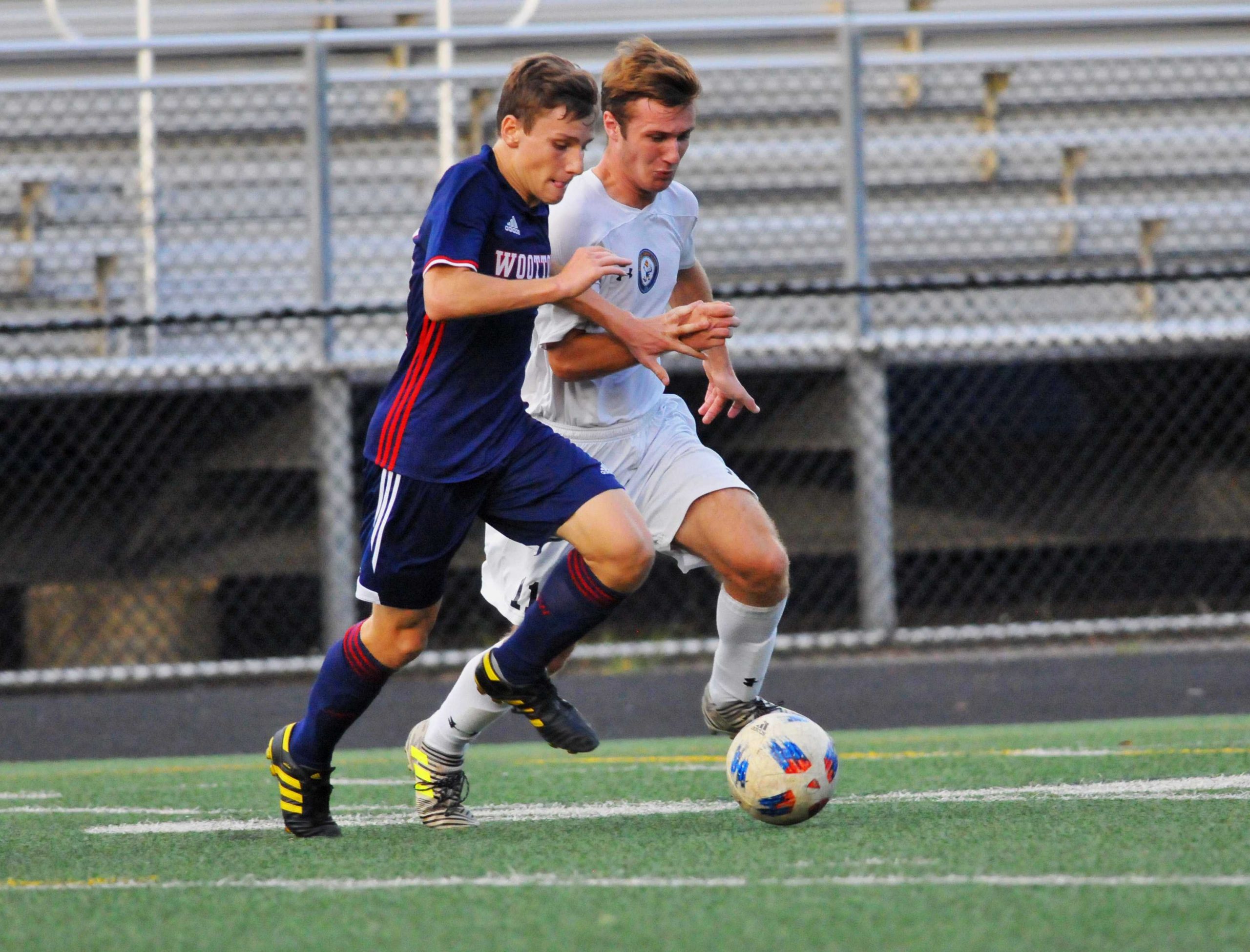 Goal by Yi crushes Panthers’ lead;  helps secure tight win for boys’ JV soccer