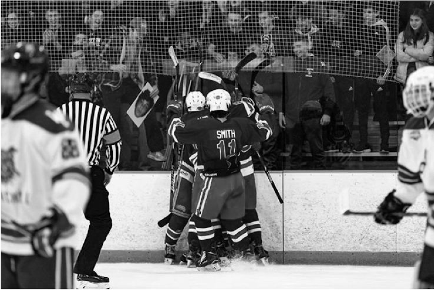 Hockey team dominates rival Churchill
