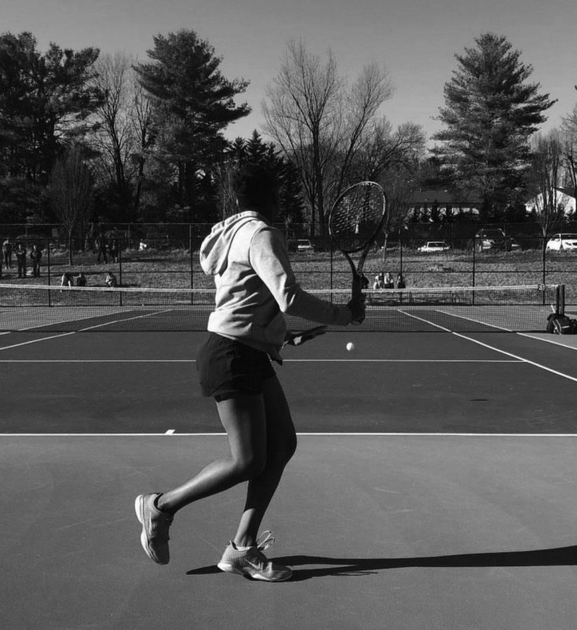 Online Exclusive: Girls tennis remains undefeated, dominates counties