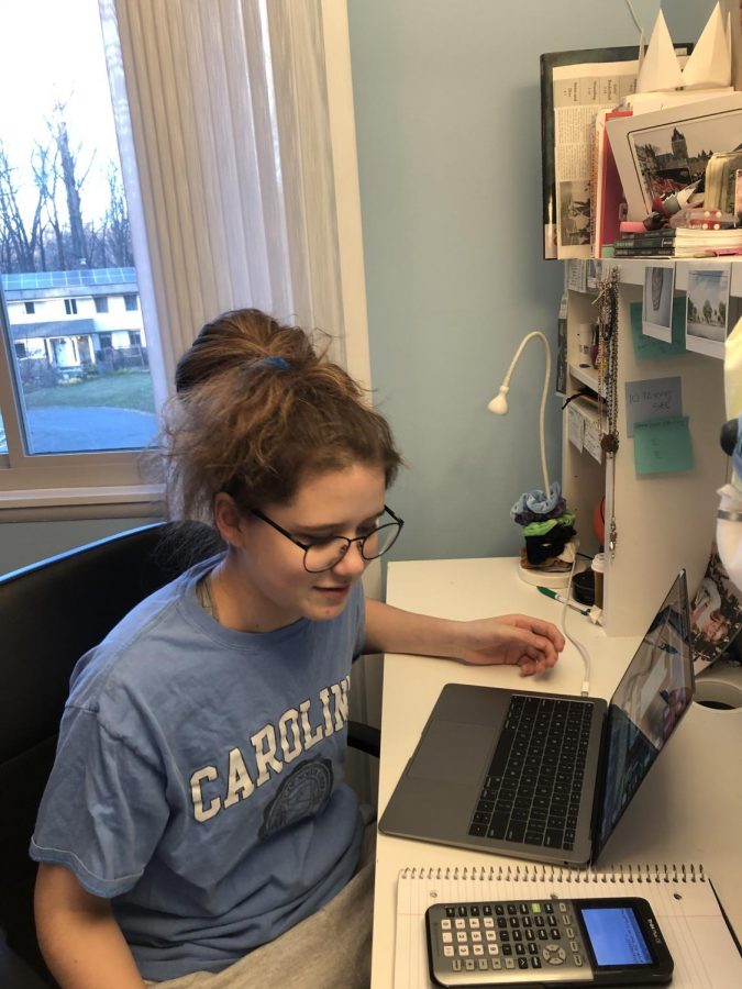 Despite the virtual format, junior Abigail Turner stays engaged in her classes this year.