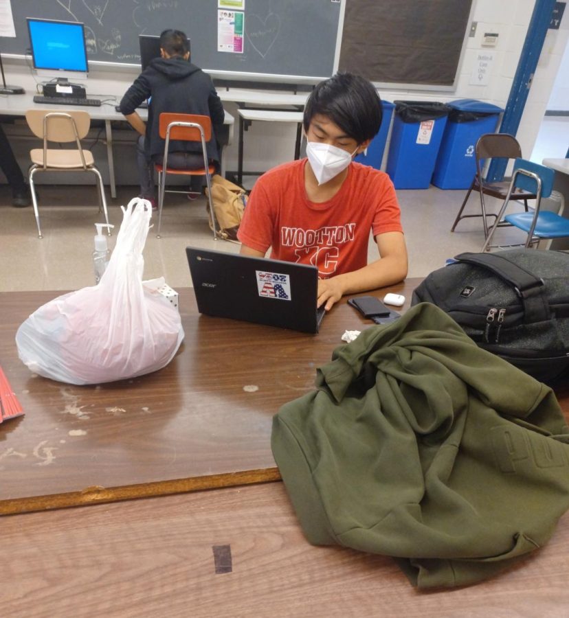 Sophomore Nick Wang works on a Programming 1 assignment called song list in technology teacher Avery Travis seventh period class. Wang uses Replit on his Chromebook  to write and submit the code.