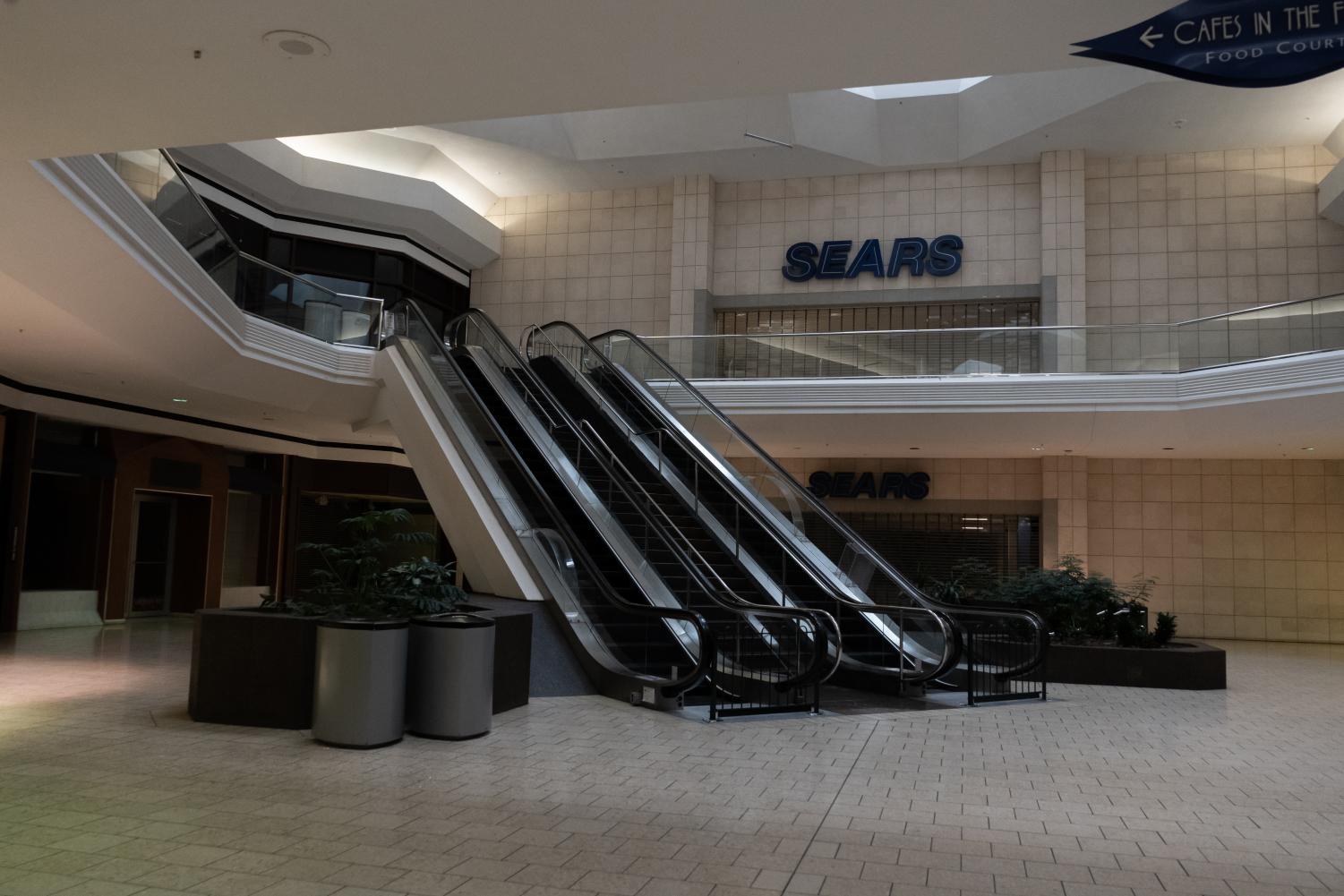 The rise and fall of Lakeforest Mall