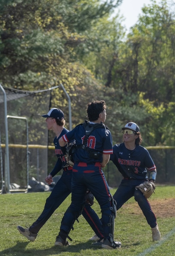 Varsity+baseball+faced+Sherwood++on+Apr.+2+in+a+5-4+loss.+The+game+went+to+the+ninth+inning%2C+due+to+a+tie+score+in+the+seventh.+Sophomore+Captain+Kai+Schemelzer+drove+in+a+run+in+the+last+inning%2C+cutting+Sherwoods+lead+to+one.+I+wanted+to+pick+up+Mathew+%5BKunst%5D+for+his+great+outing+pitching%2C+and+wanted+to+come+through+for+the+team%2C++Schemelzer+said.