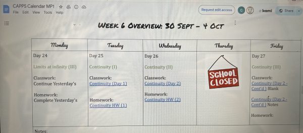 The weekly calendar in math teacher David Fantegrossi's class contains each day's notes and homework so that absent students know what they missed.