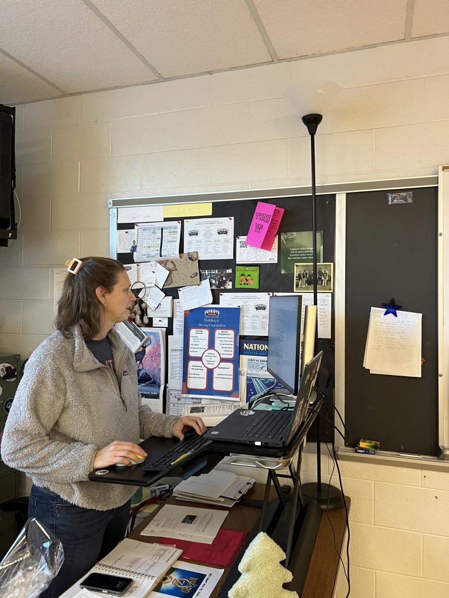 Social studies teacher Anne Marie Steppling catches up on emails during advisory.