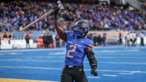 Ashton Jeanty leads Boise State onto the field as he caps off his historic season.