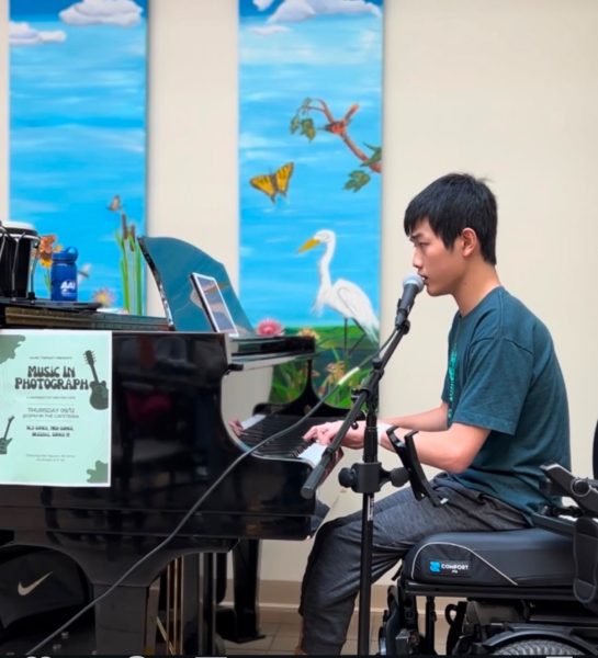 On Sept. 15 junior Max Nguyen performs his first-ever full-hour gig.