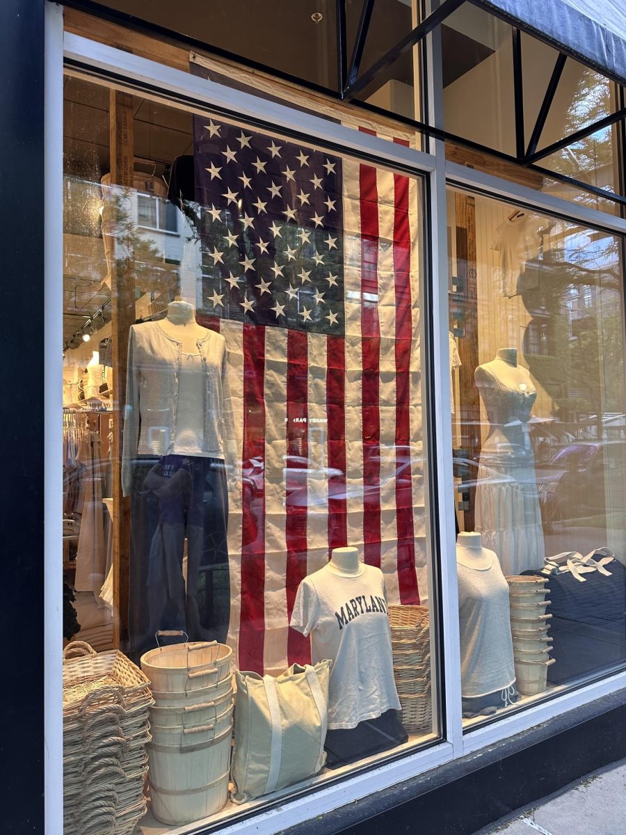 A Brandy Melville display window on the store's opening day: Located on Rose Avenue in Pike & Rose, the shop is typically bustling with customers.