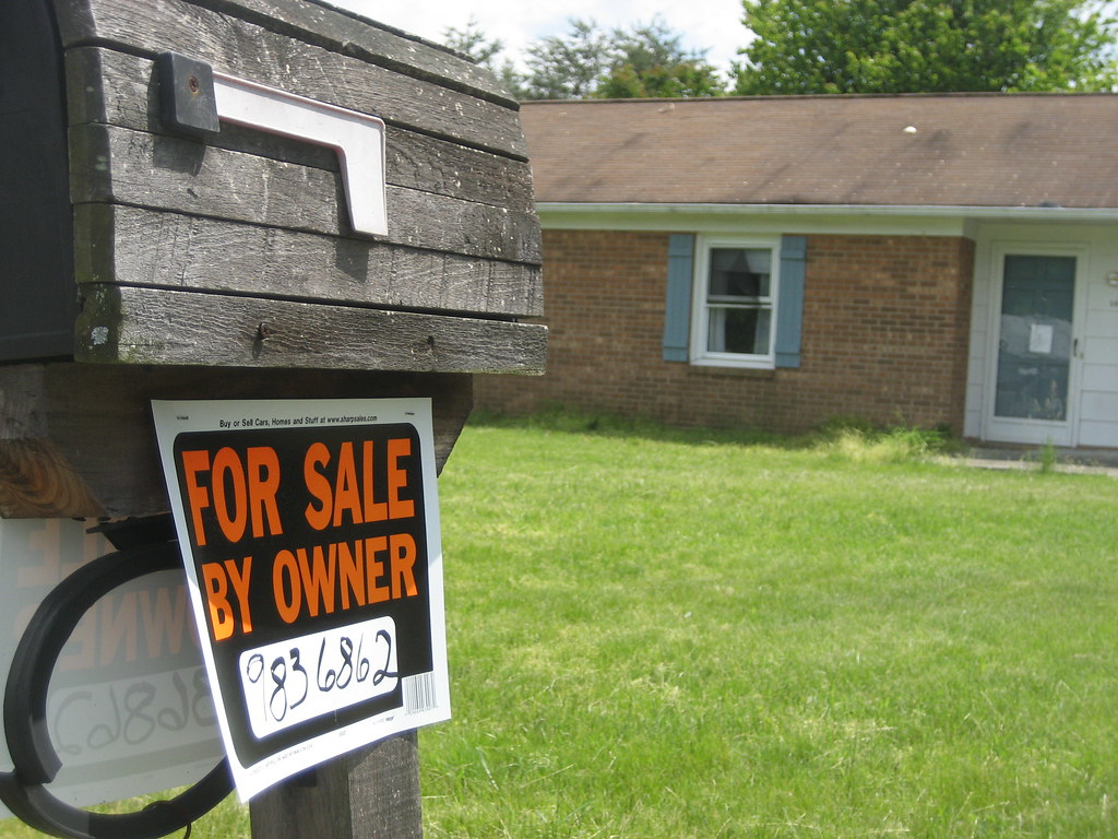 Due to the growing percentage of American homes that are owned by investors and large corporations, it has become increasingly harder for people to afford a house. This has resulted in the average American needing to spend years worth of their income in order to own a home, not counting the money the person will need for basic necessities. Photo used with permission from Google Creative Commons