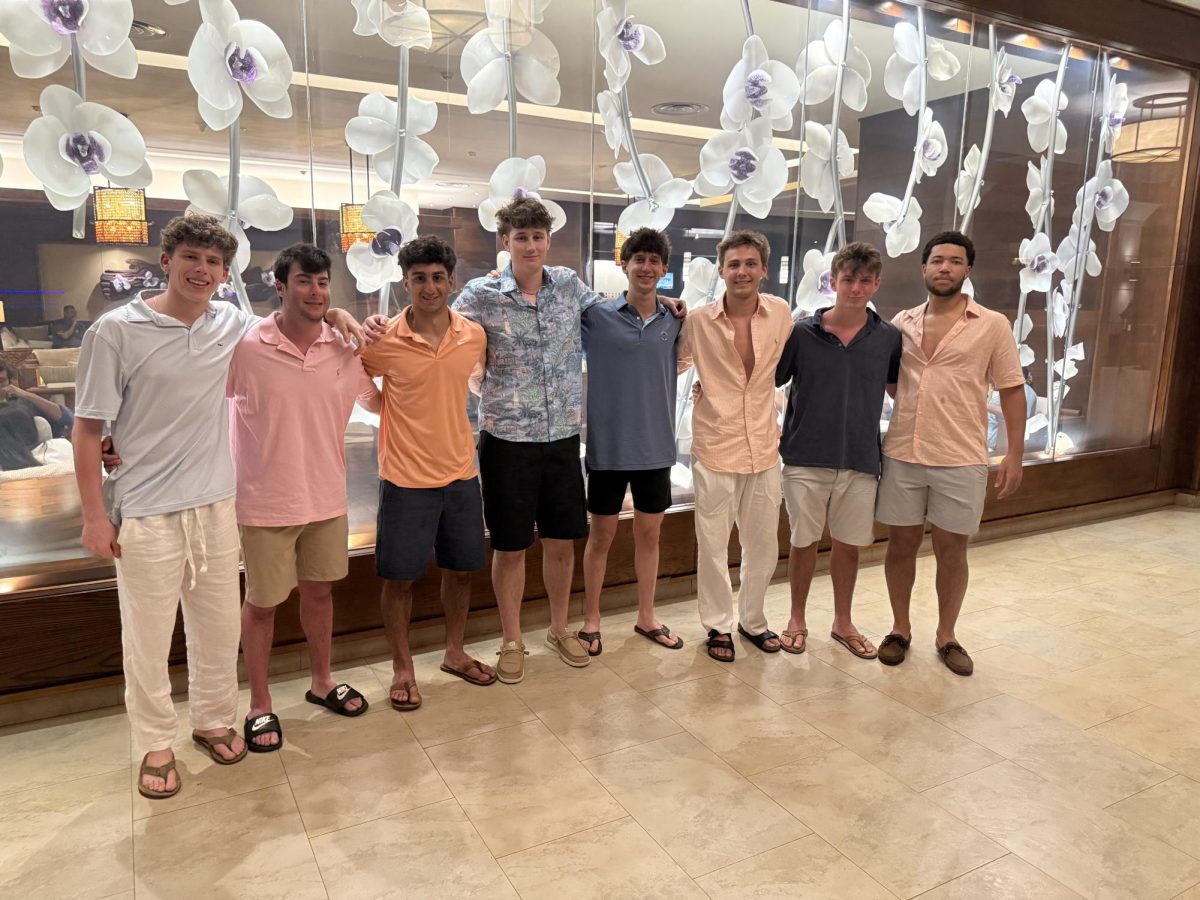 Seniors Justin Heller, Nathan Zweig, Cyrus Kaz, Hunter Sullivan, Zach King, Bryson Filbert, Blake Graham, and Aidan Green on their senior spring break trip in Punta Cana, Dominican Republic. "I think that this trip to Punta Cana was a great way to cap off our senior year and spend some quality time with our friends for one of our last times," Filbert said.